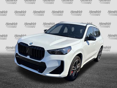 Certified 2025 BMW X1 xDrive28i w/ Technology Package AWD/4WD image 5