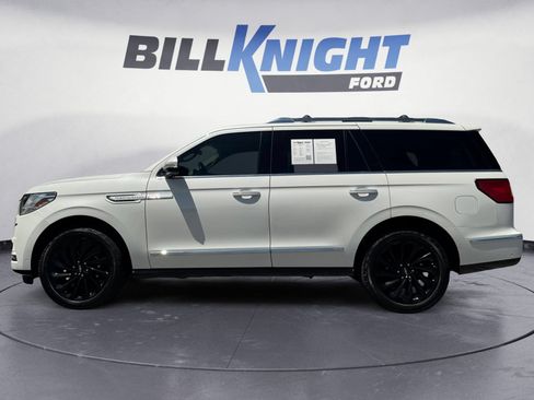 Used 2020 Lincoln Navigator Reserve w/ Equipment Group 208A Reserve AWD/4WD image 2