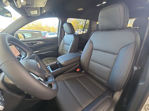 New 2026 Chevrolet Traverse LT image 19