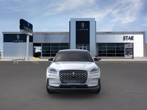 New 2023 Lincoln Corsair Reserve w/ Equipment Group 202A AWD/4WD image 6