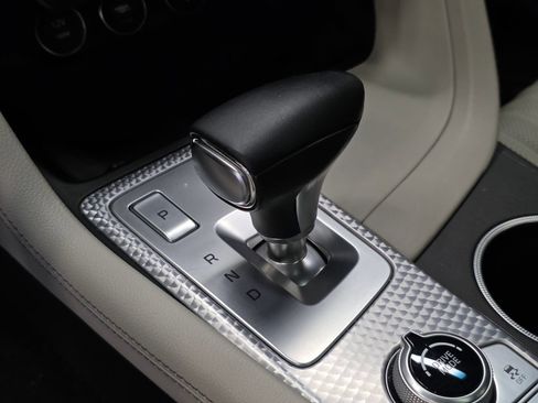 Used 2022 Genesis G70 3.3T w/ Sport Advanced Package AWD/4WD image 28