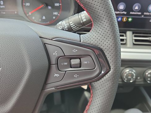 New 2026 Chevrolet Trax RS w/ Driver Confidence Package FWD image 20