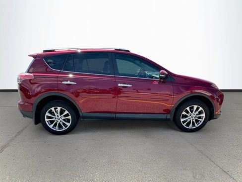 Used 2018 Toyota RAV4 Limited FWD image 8