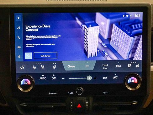 Used 2025 Lexus GX 550 image 15