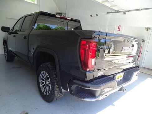 Certified 2023 GMC Sierra 1500 AT4 w/ AT4 Preferred Package AWD/4WD image 20