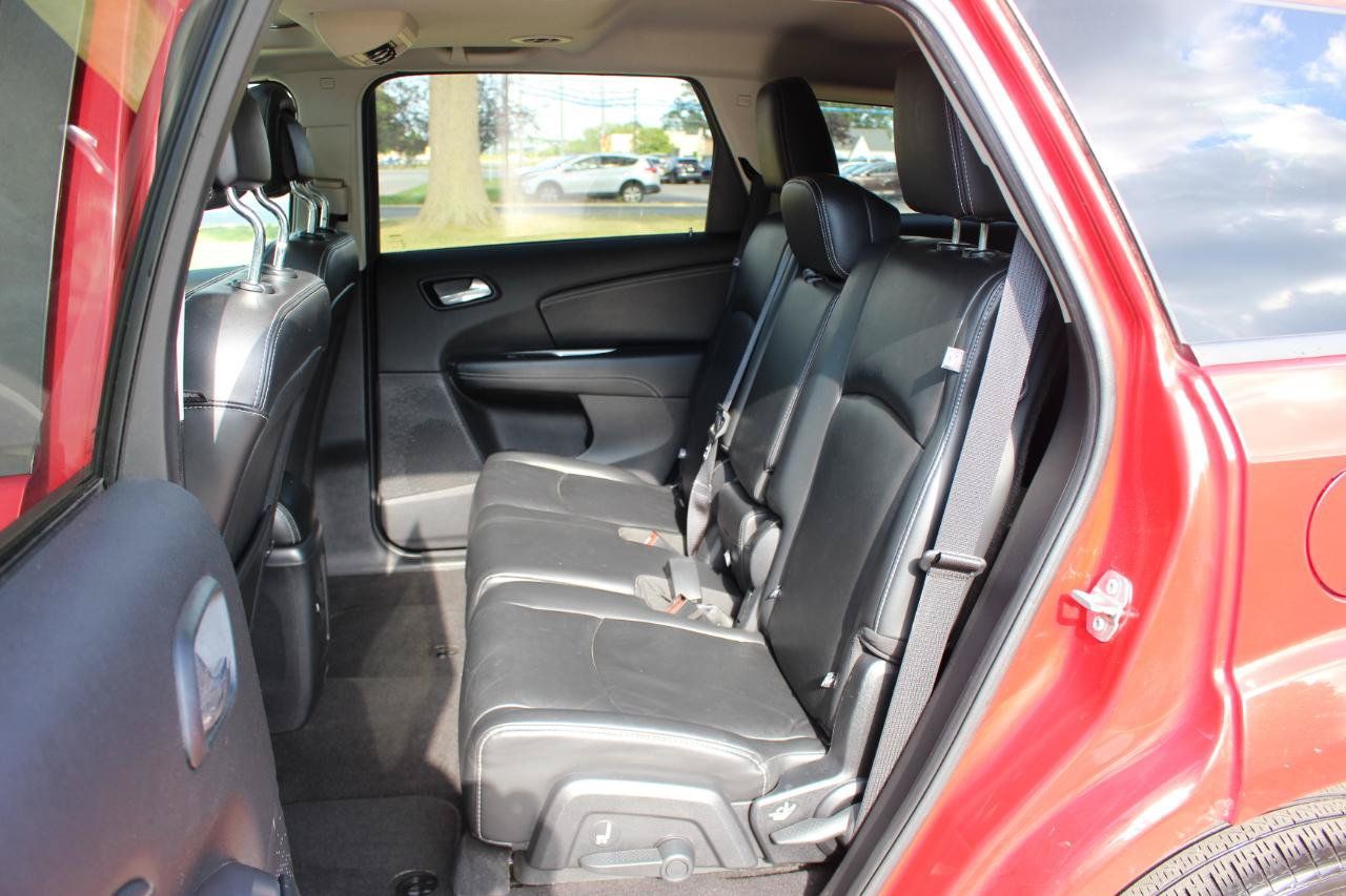 Used 2016 Dodge Journey Crossroad AWD/4WD image 32