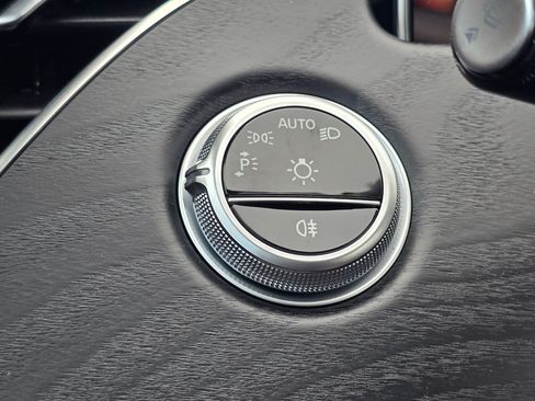 New 2026 Mercedes-Benz E 450 4MATIC Sedan image 35