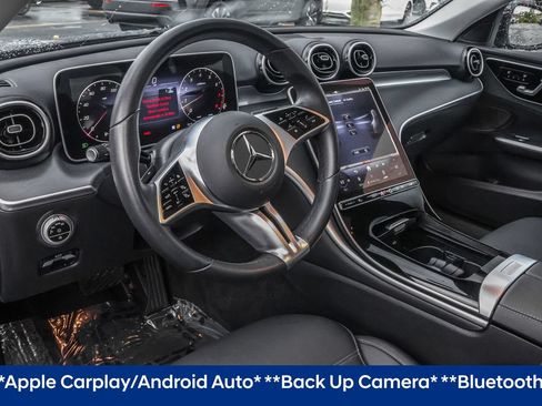 Used 2025 Mercedes-Benz C 300 4MATIC Sedan image 4