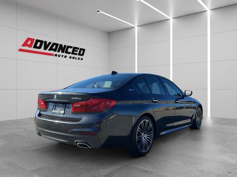 Used 2018 BMW 530e xDrive w/ M Sport Package 2 image 6