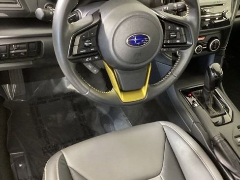 Used 2022 Subaru Crosstrek 2.5i Sport w/ Moonroof Package image 9