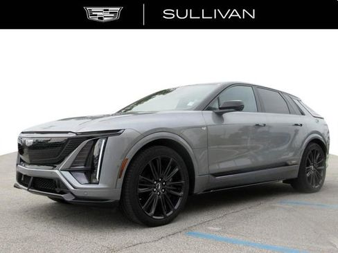 New 2026 Cadillac Lyriq V image 3