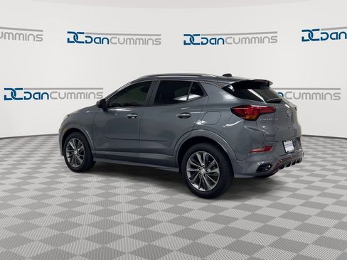 Used 2022 Buick Encore GX Select w/ Sport Touring Package FWD image 6
