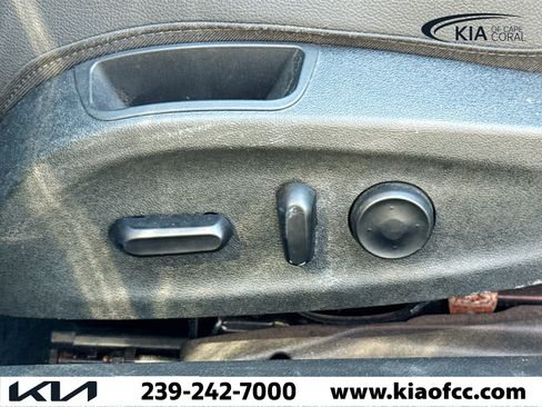 Used 2019 Buick Cascada Premium image 23