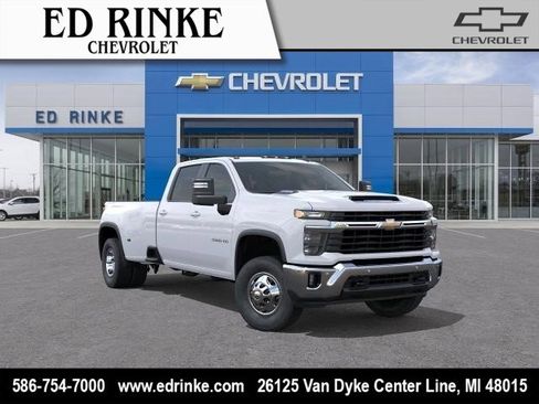 New 2026 Chevrolet Silverado 3500 LT AWD/4WD image 1