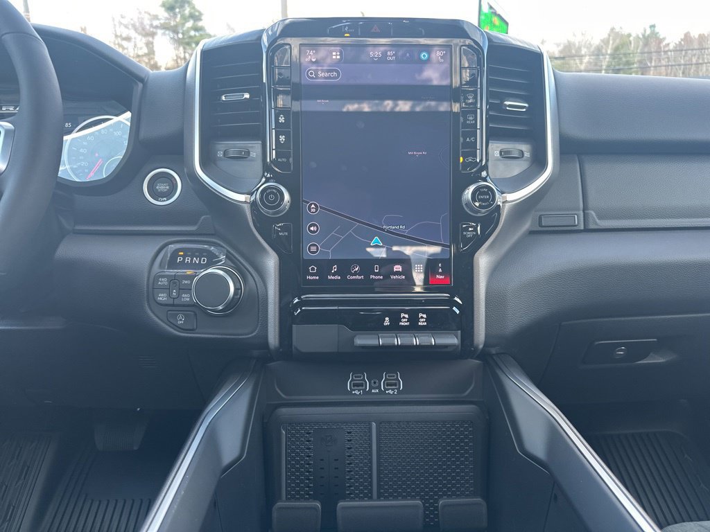 New 2026 RAM 1500 Big Horn AWD/4WD image 18
