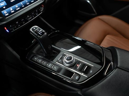 Used 2022 Maserati Levante GT image 17