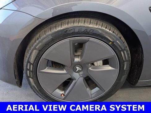 Used 2023 Tesla Model 3 Standard Range image 4