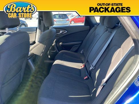 Used 2016 Chrysler 200 Limited image 17