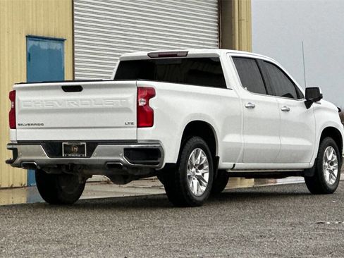 Used 2019 Chevrolet Silverado 1500 LTZ image 6