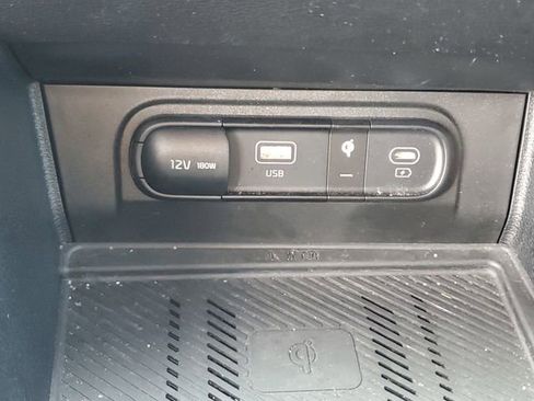 Certified 2024 Kia Sportage EX FWD image 29