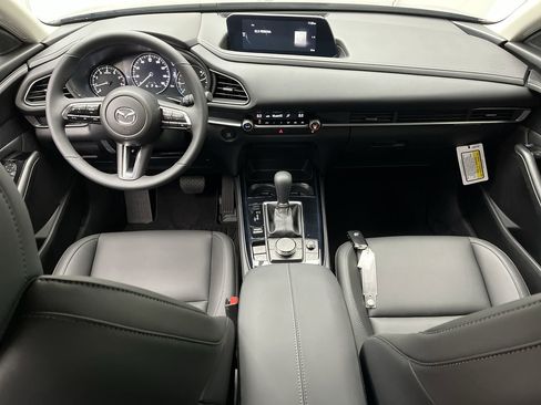 New 2025 MAZDA CX-30 AWD 2.5 S w/ Select Sport Pkg image 4
