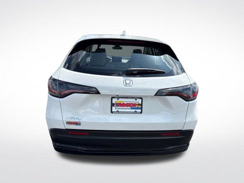 Certified 2025 Honda HR-V LX image 4