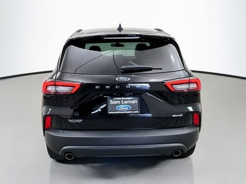 Certified 2025 Ford Escape ST-Line AWD/4WD image 6