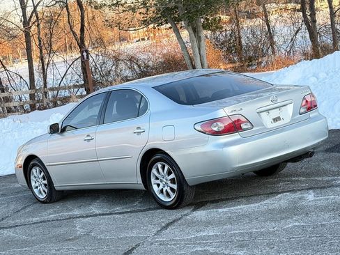 Used 2004 Lexus ES 330 image 30