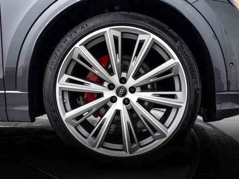 New 2026 Audi Q8 Prestige image 25