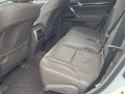 Used 2012 Lexus GX 460 image 10