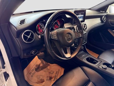Used 2016 Mercedes-Benz CLA 250 4MATIC image 10