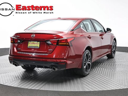 Used 2023 Nissan Altima 2.5 SR AWD/4WD image 5