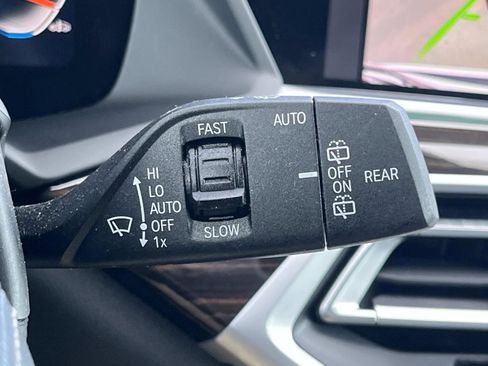 Used 2021 BMW X5 xDrive40i w/ Convenience Package image 37