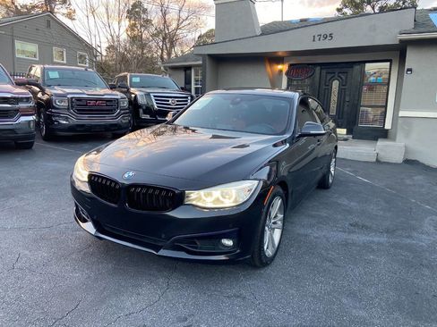 Used 2016 BMW 328i Gran Turismo xDrive image 2