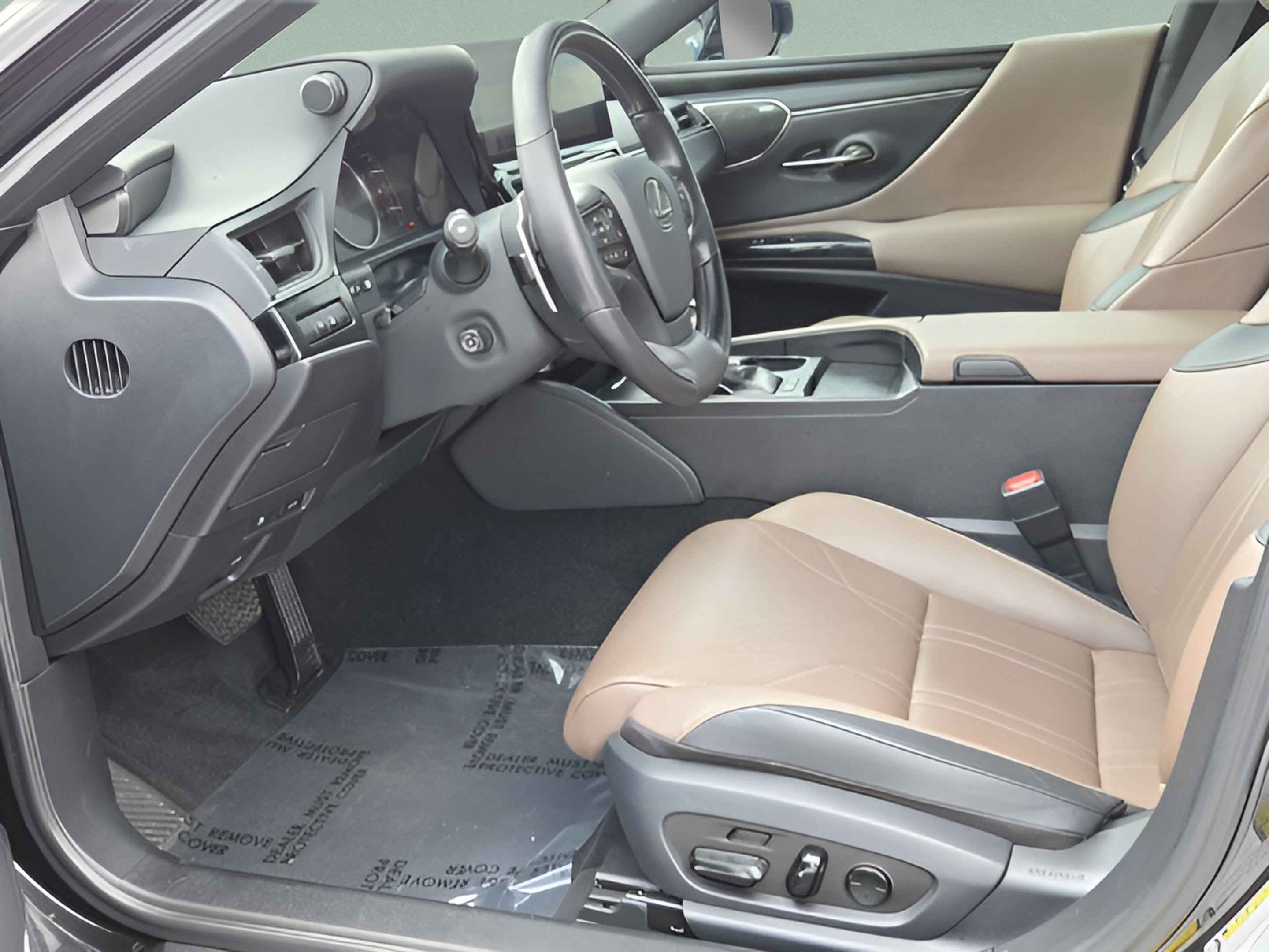 Certified 2023 Lexus ES 300h Ultra Luxury w/ Accessory Package (Z2) FWD image 10