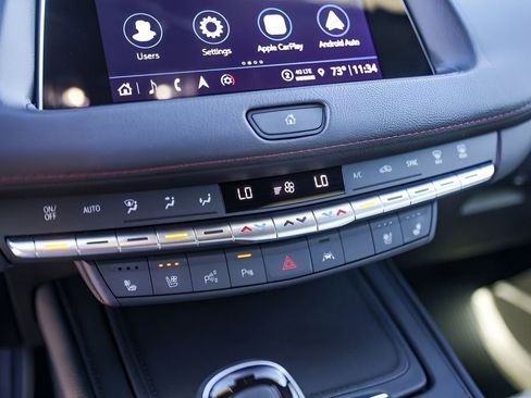 Used 2022 Cadillac XT4 Sport image 19