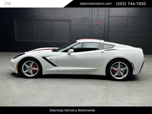 Used 2014 Chevrolet Corvette Stingray Coupe w/ 2LT Preferred Equipment Group image 3