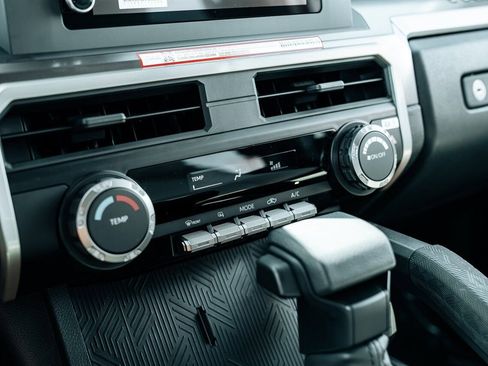 Used 2026 Toyota Tacoma SR5 image 30