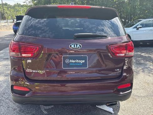Used 2019 Kia Sorento FWD V6 image 18