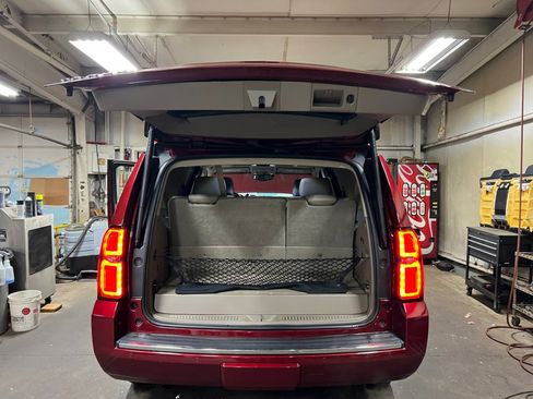 Used 2016 Chevrolet Tahoe LTZ image 18