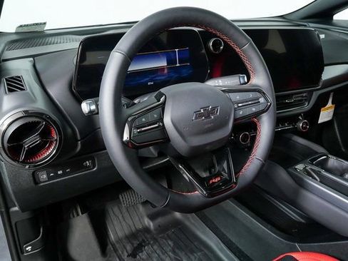 New 2026 Chevrolet Equinox EV RS image 4