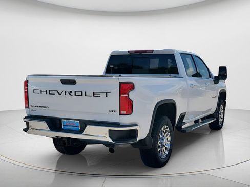 Used 2026 Chevrolet Silverado 2500 LTZ w/ LTZ Plus Package AWD/4WD image 11