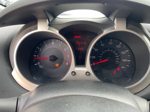 Used 2016 Nissan Juke SV w/ Technology Package FWD image 10
