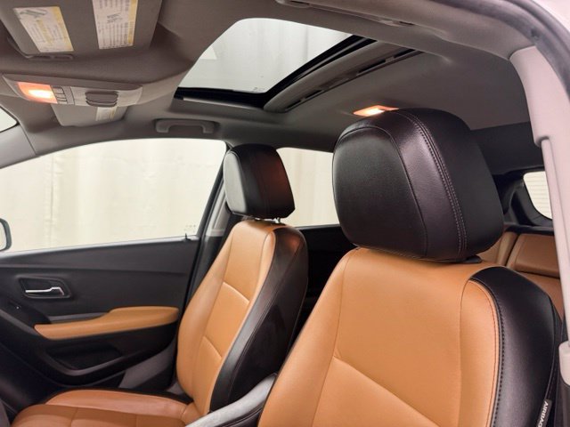 Used 2019 Chevrolet Trax Premier AWD/4WD image 13