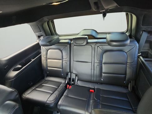 Used 2021 Lincoln Navigator Reserve w/ Luxury Package AWD/4WD image 23