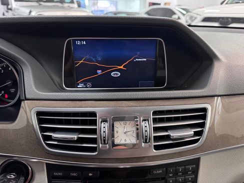 Used 2014 Mercedes-Benz E 350 4MATIC Wagon image 25