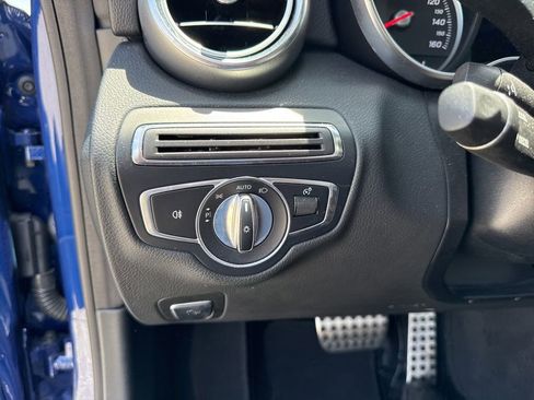 Used 2018 Mercedes-Benz C 300 Cabriolet image 18
