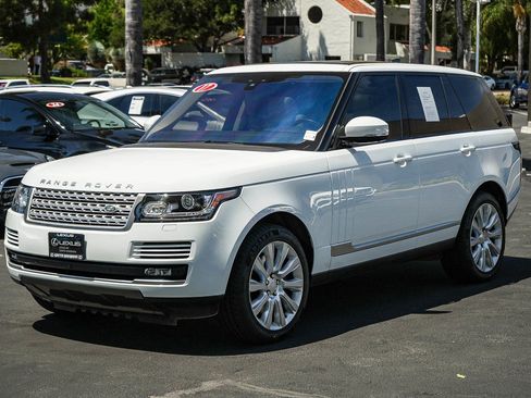 Used 2017 Land Rover Range Rover Supercharged AWD/4WD image 3