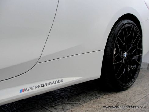 Used 2024 BMW M440i Coupe w/ Premium Package RWD image 9