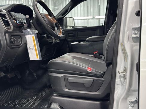 New 2024 RAM 3500 Tradesman image 3